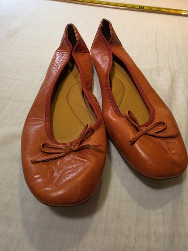 Born brin flats size rust - born, 8.5